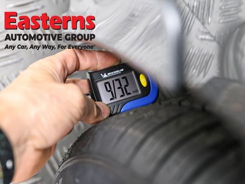 Used 2023 Nissan Altima 2.5 SV FWD image 27