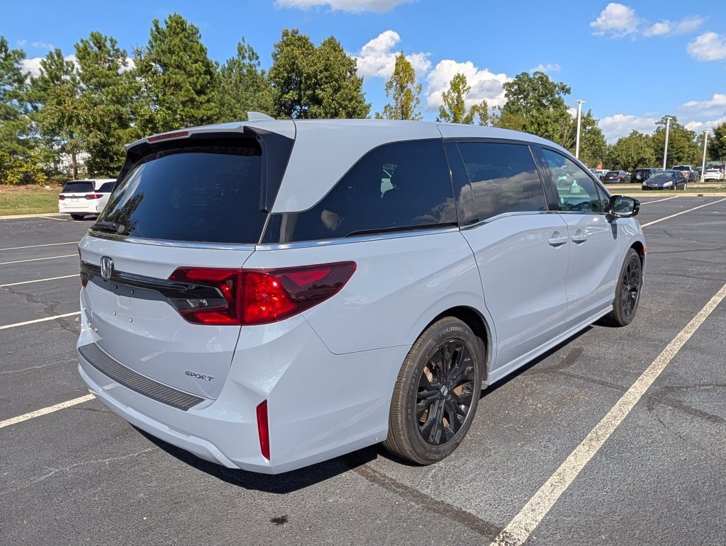 Used 2025 Honda Odyssey Sport-L image 23
