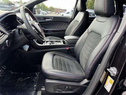 Used 2024 Ford Edge ST-Line w/ Cargo Accessory Package image 29