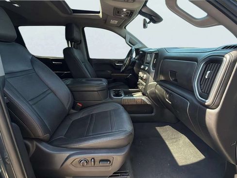 Used 2019 GMC Sierra 1500 Denali w/ Denali Ultimate Package AWD/4WD image 15