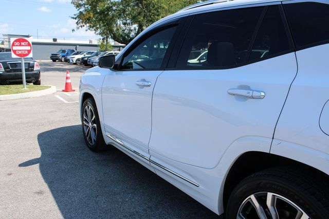 Used 2019 GMC Terrain Denali w/ Comfort Package FWD image 46