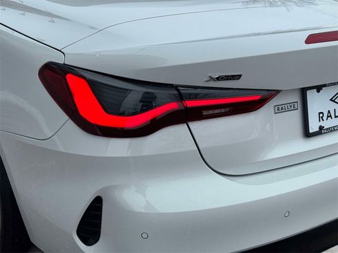 Certified 2023 BMW 430i xDrive Convertible w/ Premium Package image 8