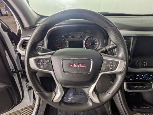 Used 2023 GMC Acadia SLE w/ Driver Convenience Package image 18