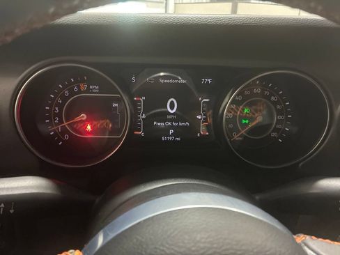 Used 2023 Jeep Gladiator Mojave w/ Cold Weather Group AWD/4WD image 26
