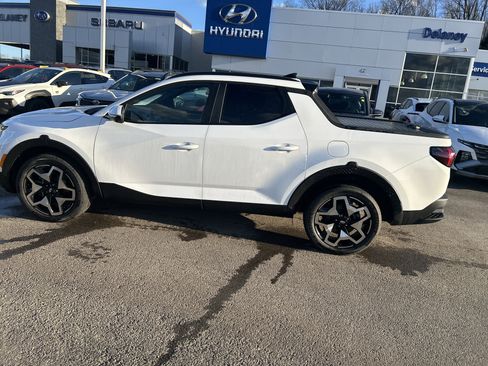 Used 2024 Hyundai Santa Cruz Limited image 16