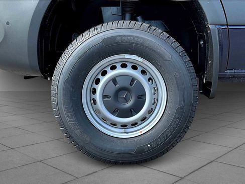 New 2025 Mercedes-Benz Sprinter 2500 image 11