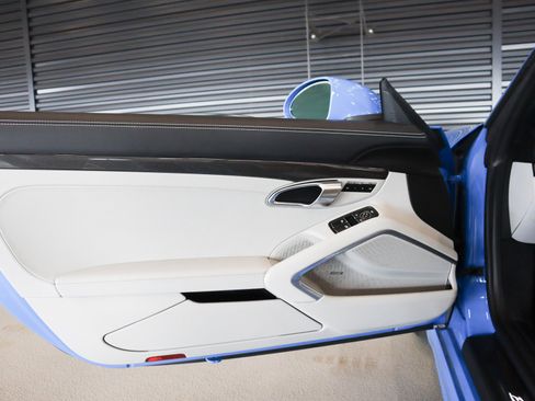 Used 2025 Porsche 718 Boxster GTS image 27