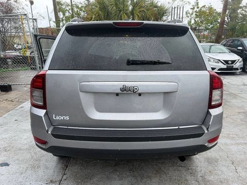 Used 2016 Jeep Compass Sport w/ Power Value Group FWD image 17