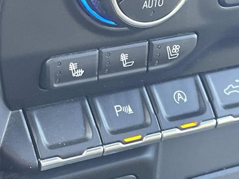 Used 2020 Chevrolet Silverado 1500 LTZ w/ LTZ Plus Package image 24