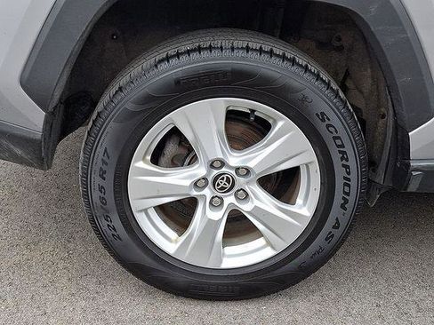 Certified 2021 Toyota RAV4 LE image 8