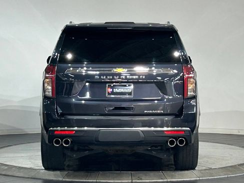Used 2023 Chevrolet Suburban Premier AWD/4WD image 7