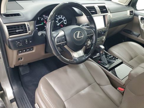 Used 2020 Lexus GX 460 Luxury image 19