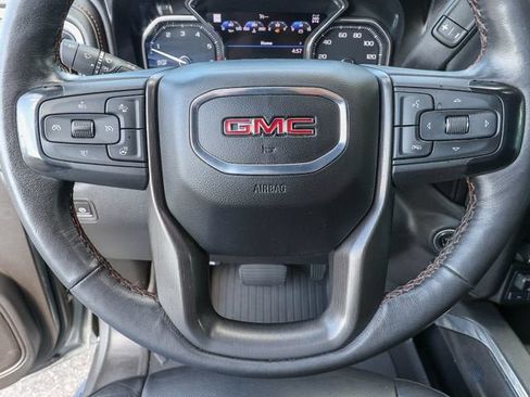 Used 2020 GMC Sierra 1500 AT4 w/ AT4 Premium Package AWD/4WD image 17