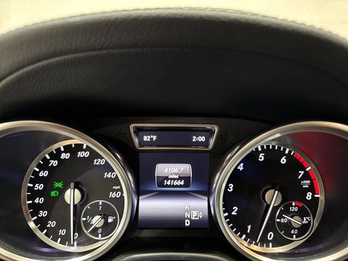 Used 2016 Mercedes-Benz GL 450 4MATIC image 37