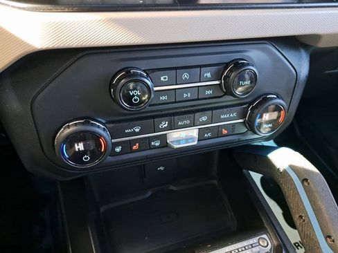 Certified 2023 Ford Bronco Wildtrak image 14