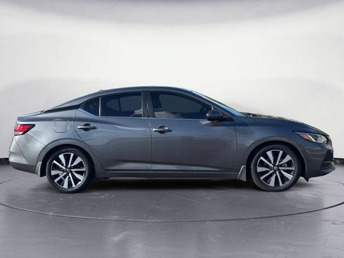 Used 2022 Nissan Sentra SV w/ SV Premium Package FWD image 6