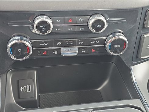 New 2025 Ford F150 XLT w/ Equipment Group 302A MID image 26