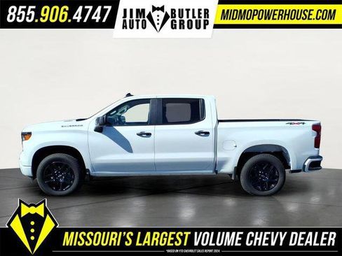 New 2026 Chevrolet Silverado 1500 Custom image 2