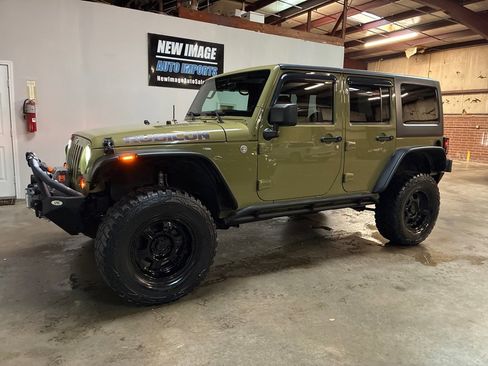 Used 2013 Jeep Wrangler Unlimited Rubicon image 13