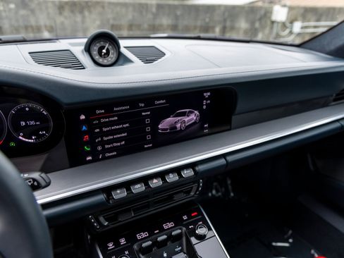 Certified 2022 Porsche 911 Turbo S image 35