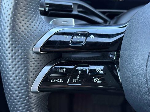 Certified 2025 Mercedes-Benz GLC 300 4MATIC image 21