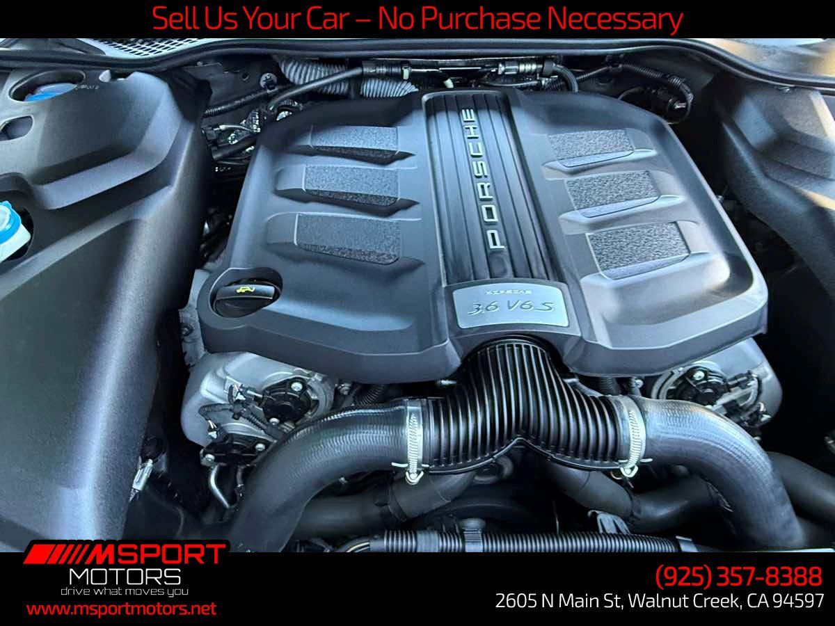 Used 2016 Porsche Cayenne S AWD/4WD image 30