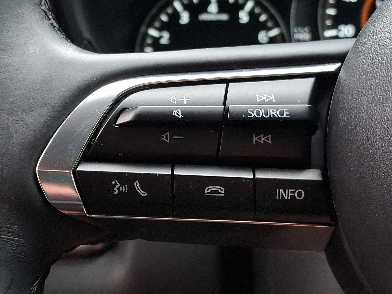 Used 2024 MAZDA CX-30 AWD 2.5 S w/ Select Sport Pkg image 18