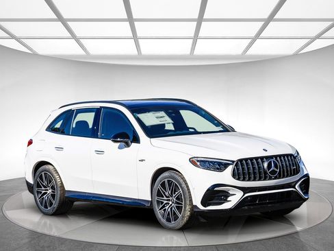 New 2026 Mercedes-Benz GLC 43 AMG 4MATIC image 5