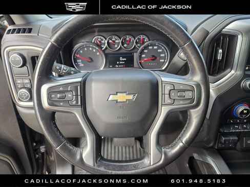 Used 2021 Chevrolet Silverado 1500 LTZ RWD image 16