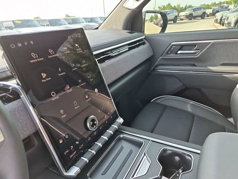 New 2026 GMC Sierra EV Elevation AWD/4WD image 27