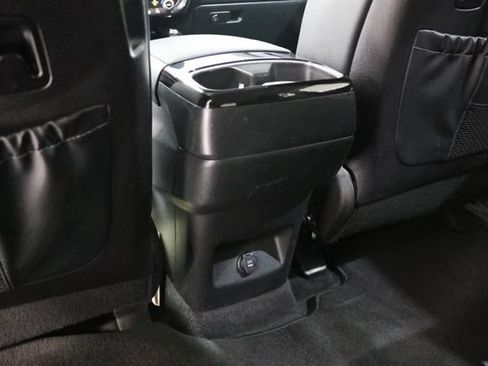 Used 2025 Kia Telluride S AWD/4WD image 34