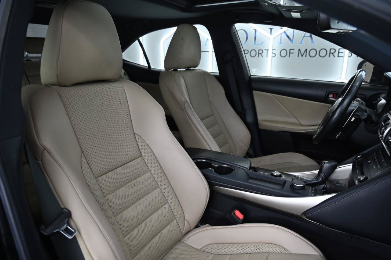 Used 2020 Lexus IS 350 F Sport w/ F Sport Package RWD image 20