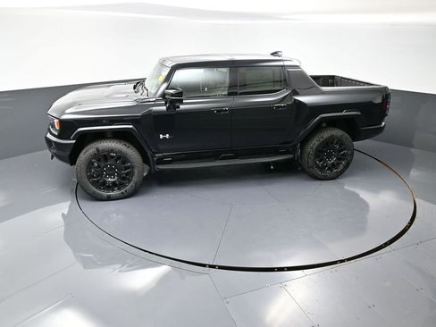 New 2025 GMC Hummer EV 2X w/ LPO, Sport Package image 41