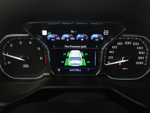 Used 2021 GMC Yukon Denali image 29