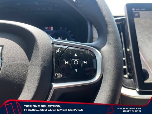 Used 2025 Volvo XC90 B6 Ultra w/ Protection Package Premier AWD/4WD image 25