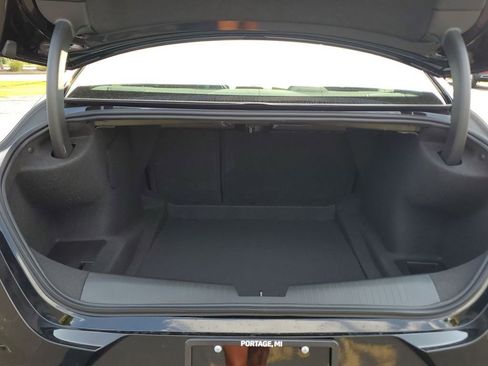 New 2025 Cadillac CT4 Premium Luxury image 28