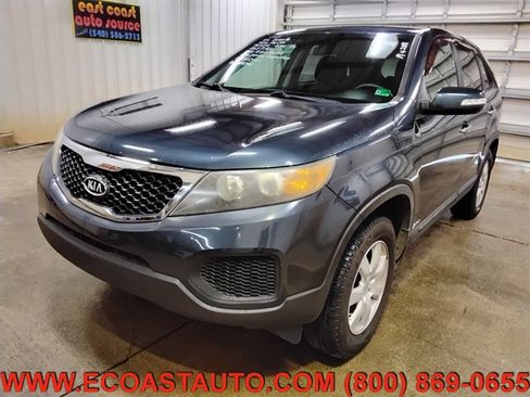 Used 2011 Kia Sorento LX AWD/4WD image 4