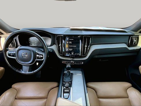 Used 2019 Volvo XC60 T5 Inscription w/ Protection Package Premier FWD image 12