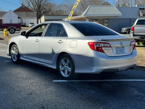 Used 2013 Toyota Camry SE FWD image 7