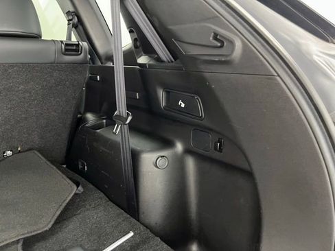 Used 2024 Mitsubishi Outlander SE image 42