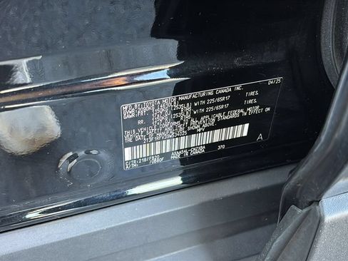 Used 2025 Toyota RAV4 LE AWD/4WD image 34