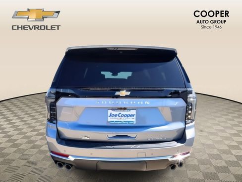 New 2026 Chevrolet Suburban Premier image 21