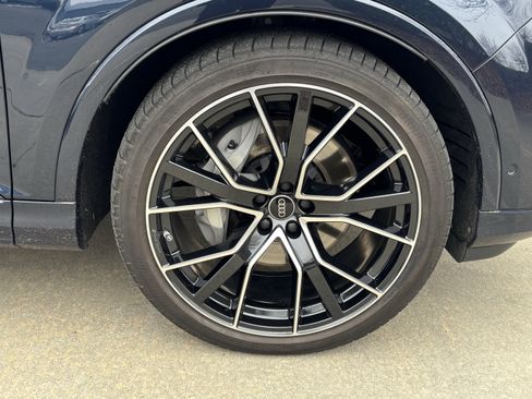 Used 2025 Audi Q7 3.0T Prestige w/ Prestige Package image 12