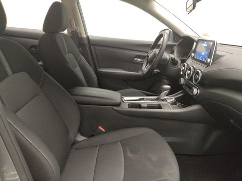 Used 2025 Nissan Sentra SV image 21