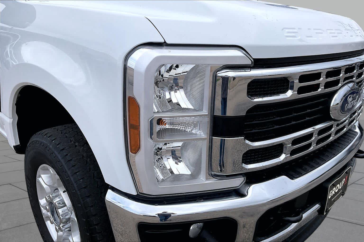 Used 2024 Ford F250 XLT w/ FX4 Off-Road Package AWD/4WD image 26