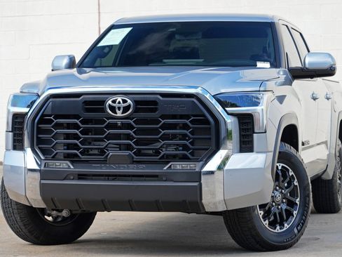 Used 2025 Toyota Tundra SR5 w/ TRD Off-Road Premium Package AWD/4WD image 3