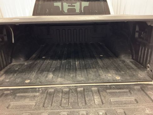Used 2019 Ford F150 Platinum w/ Equipment Group 701A Luxury AWD/4WD image 33