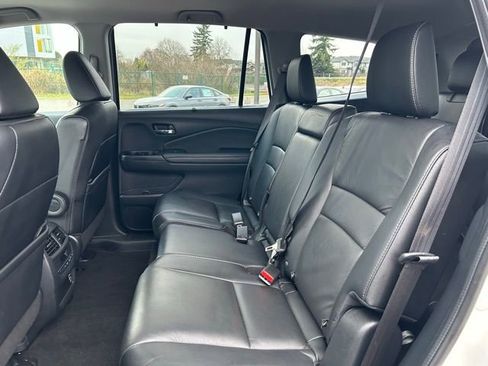 Certified 2022 Honda Pilot Special Edition image 13