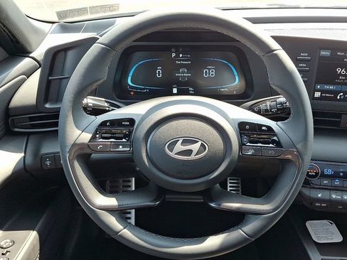 New 2026 Hyundai Elantra SEL Sport FWD image 10
