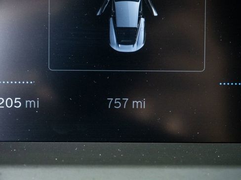 Used 2025 Lotus Emira image 12